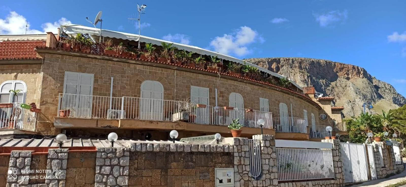 Ashur 163 - Mondello Palermo Exterior photo